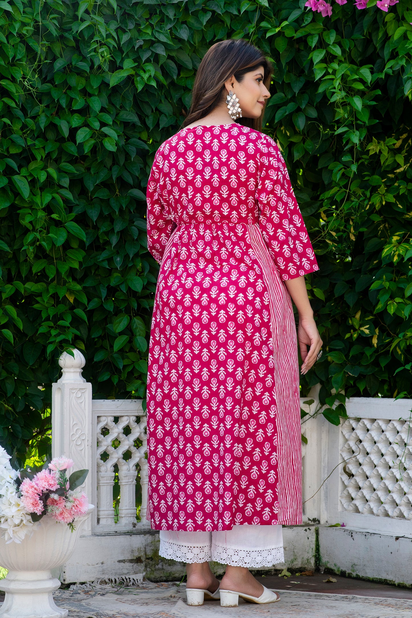 Maternity And Nursing Boota Pink Kurta