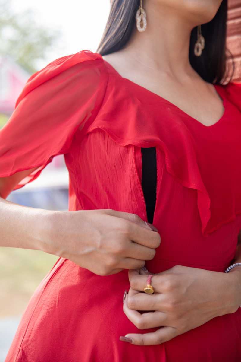 Maternity And Nursing Red Sweet Heart Dress With Detachable Trail
