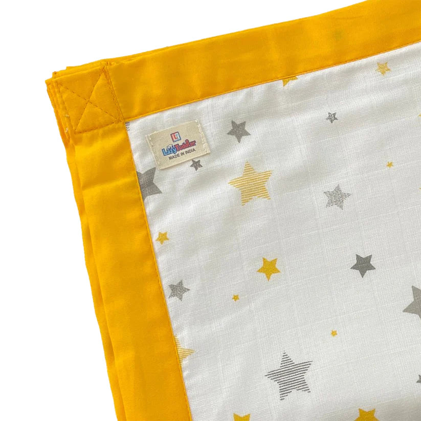 Yellow Star Design Muslin Quilt - 6 layers Of Incredibly Muslin Softness Great For Toddler And Young Child