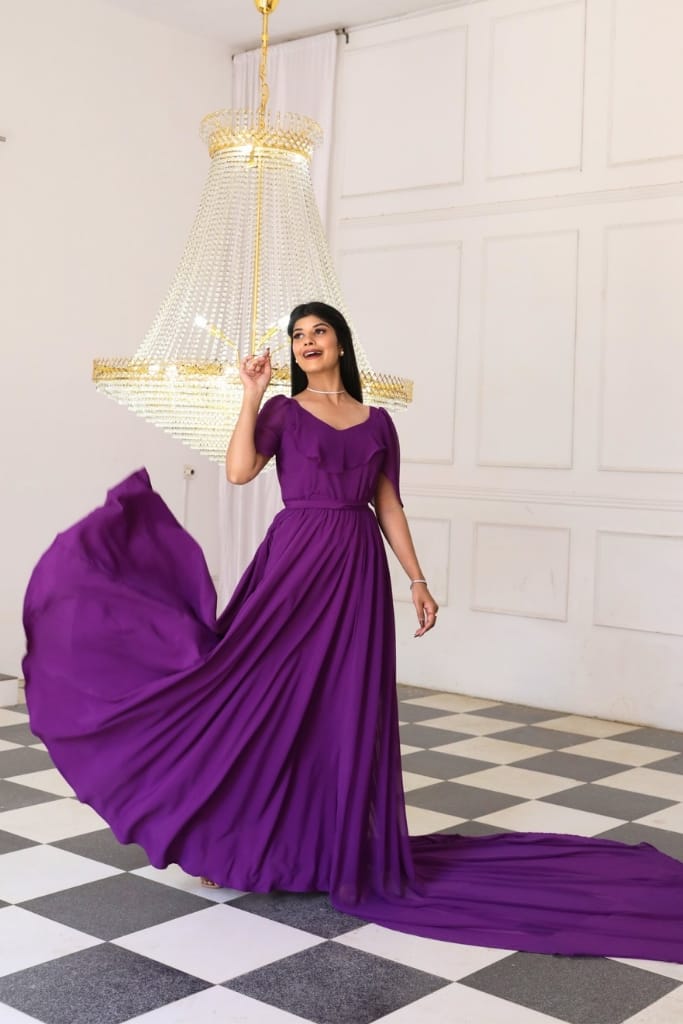 Maternity And Nursing Sweet Heart Purple Dress With Detachable Trail