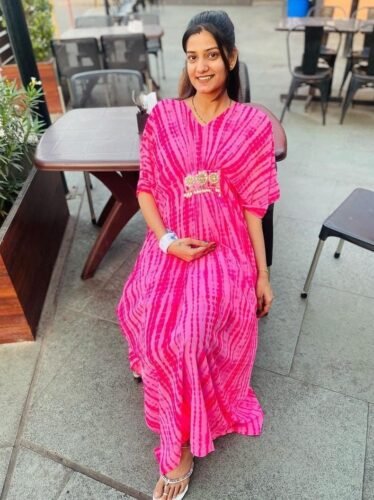 Pink Plated Shibori Maternity Kaftan photo review