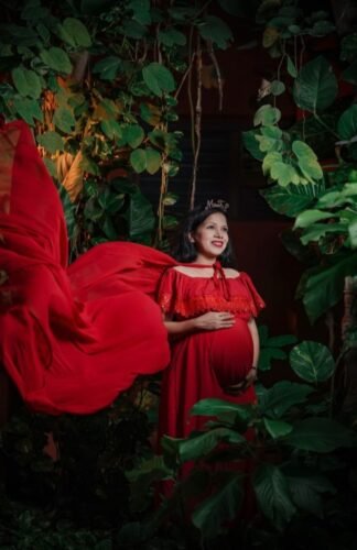 Red Off Shoulder Maternity Detachable Trail Gown photo review
